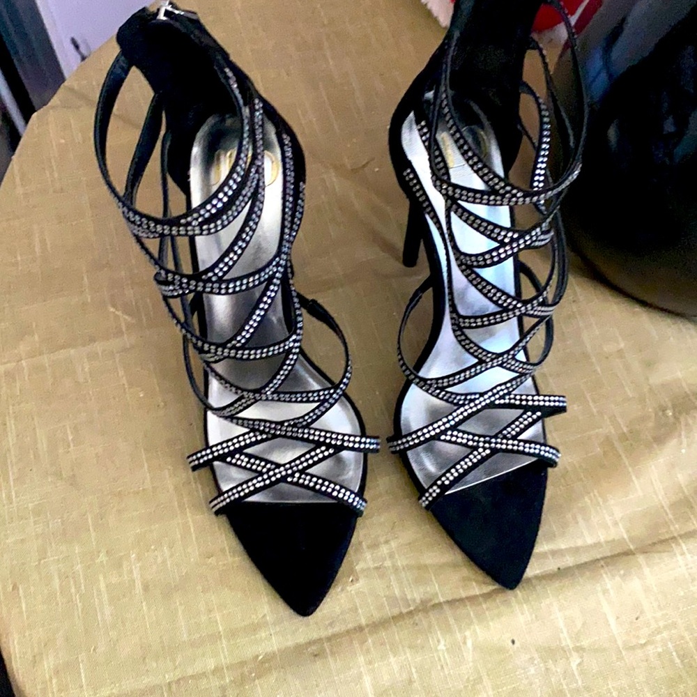 JLO sparkle black heel size 7.5